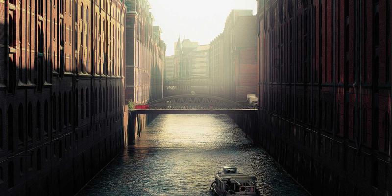 曲靖夜生活全攻略：精酿酒吧、livehouse与深夜食堂，揭秘这座城的另一面